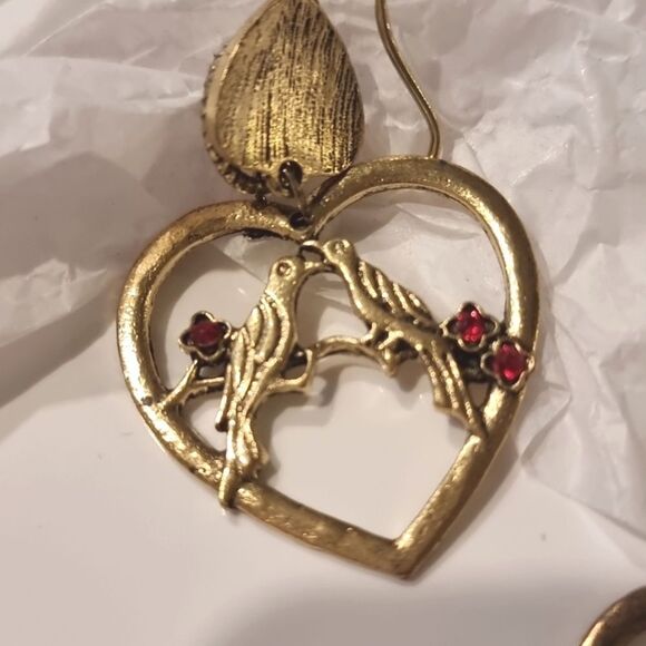New FP LOVE SONG Antique Gold Bird Heart Charm Earrings - Picture 3 of 8